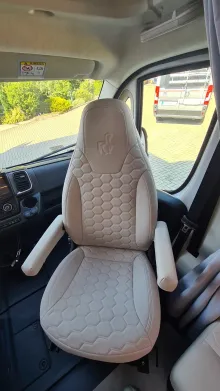 Fahrzeugbild Etrusco T 7400 SBC #6