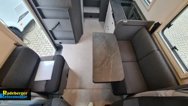 Fahrzeugbild Etrusco T-Modell Base 6.9 SBC #7