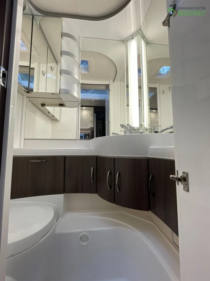 Fahrzeugbild Hobby Prestige 650 KFU Aktionspreis! / 2200 kg #13