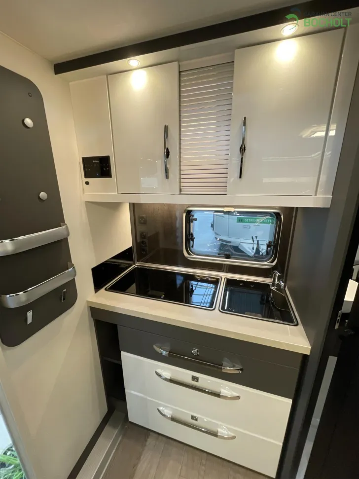 Fahrzeugbild Hobby Excellent 460 SL Modell 2026 / 1500 kg #8