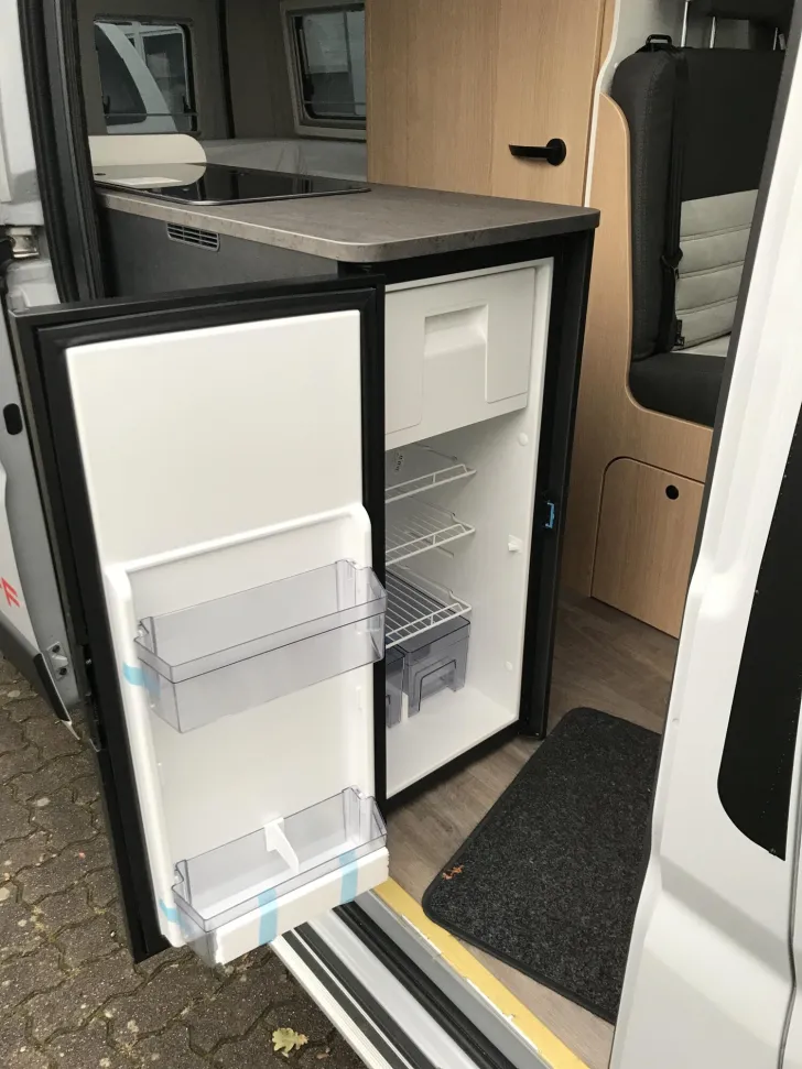 Fahrzeugbild Sunlight Adventure Cliff 602 #11