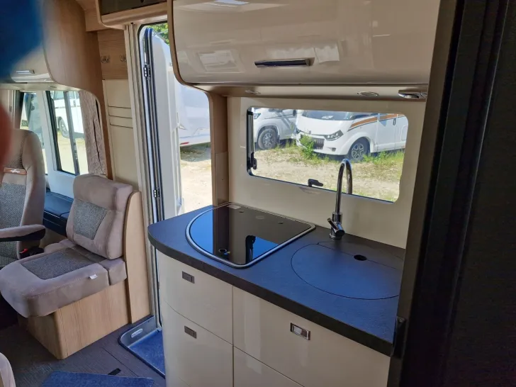 Fahrzeugbild Carthago C1-TOURER I 143 KB-LE C MB #12