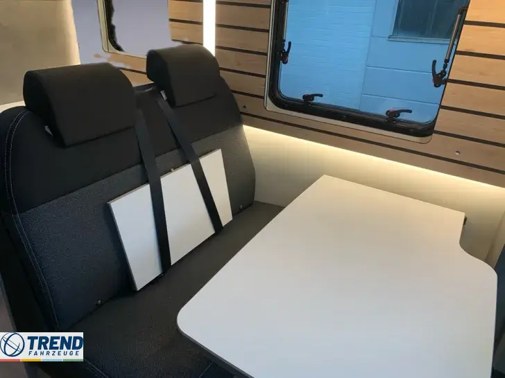 Fahrzeugbild Crosscamp EXPDN T 7.4 D Peugeot #12