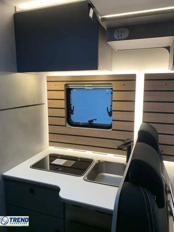 Fahrzeugbild Crosscamp EXPDN T 7.4 D Peugeot #14