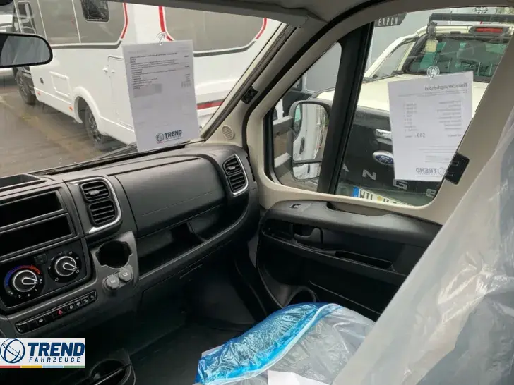 Fahrzeugbild Crosscamp EXPDN T 7.4 D Peugeot #22