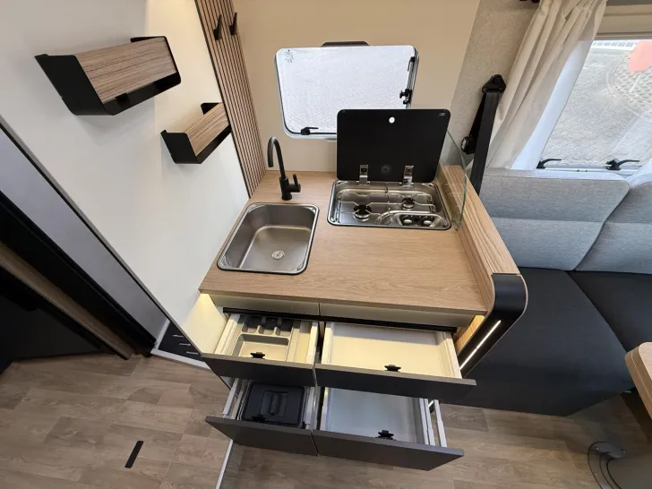 Fahrzeugbild Mooveo Tei 72EBHF ALL-IN-ONE #18