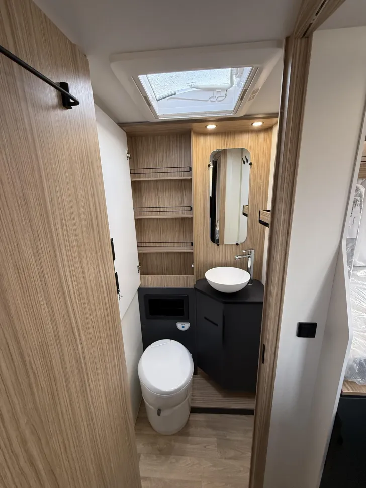 Fahrzeugbild Mooveo Tei 72EBHF ALL-IN-ONE #16
