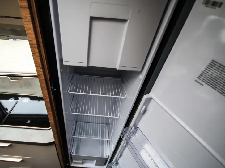 Fahrzeugbild Knaus Van TI 650 MEG VANSATION Automatik | Care-Drive-Paket #11