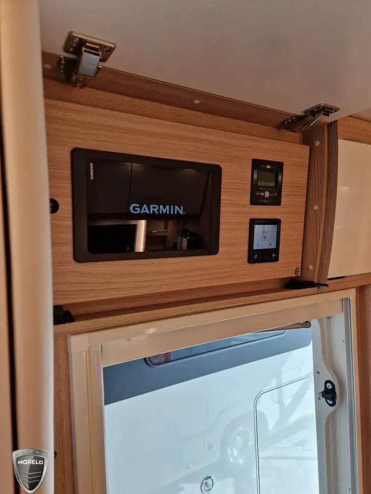 Fahrzeugbild Morelo Palace 90 M mit Qeens-Bett #9