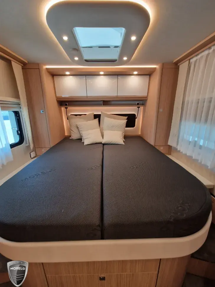 Fahrzeugbild Morelo Palace 90 M mit Qeens-Bett #15