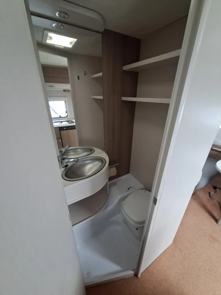 Fahrzeugbild Dethleffs c-joy 460 LE !Markise + Sat! #11