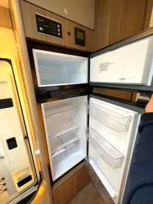 Fahrzeugbild Carado pro+ I 338 AUTOMATIK|DigitalPaket|Combi6E #15