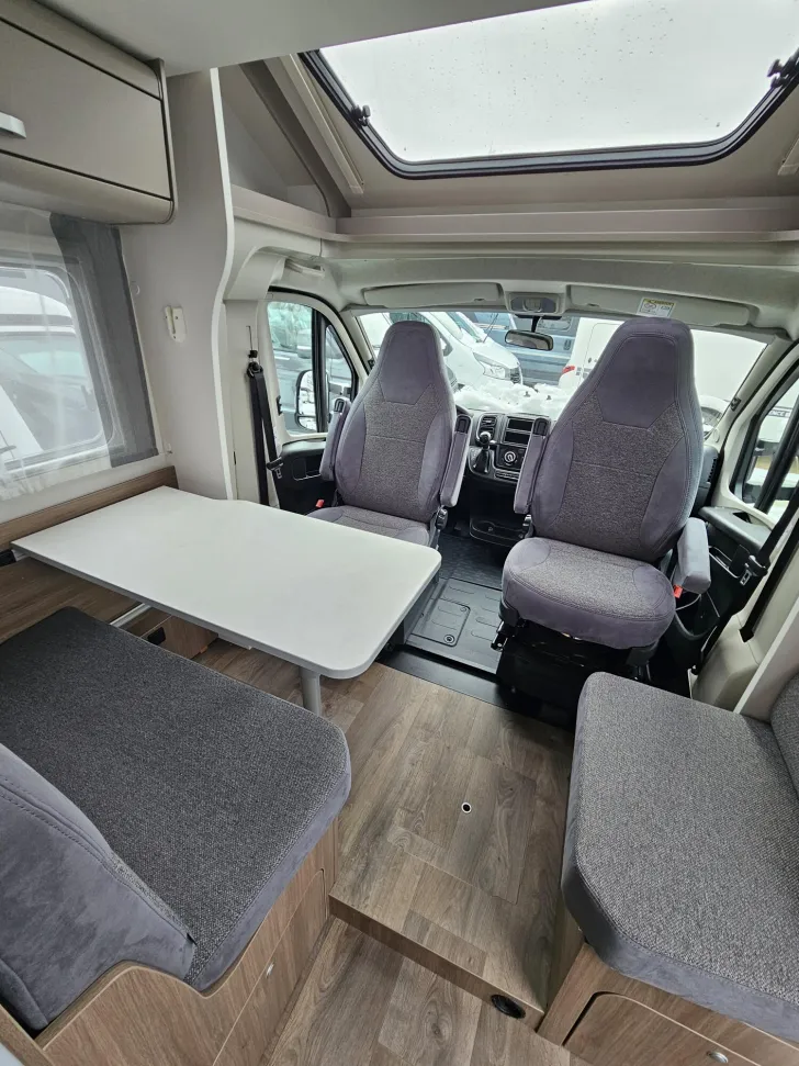 Fahrzeugbild Carado pro+ T 328 8GAutom|Hubbett|FiatDucato|Combi6E #18