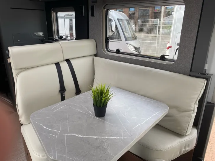 Fahrzeugbild Hymer B-Klasse MC I 680 !!! Top‑Preis Garantie !!! #12