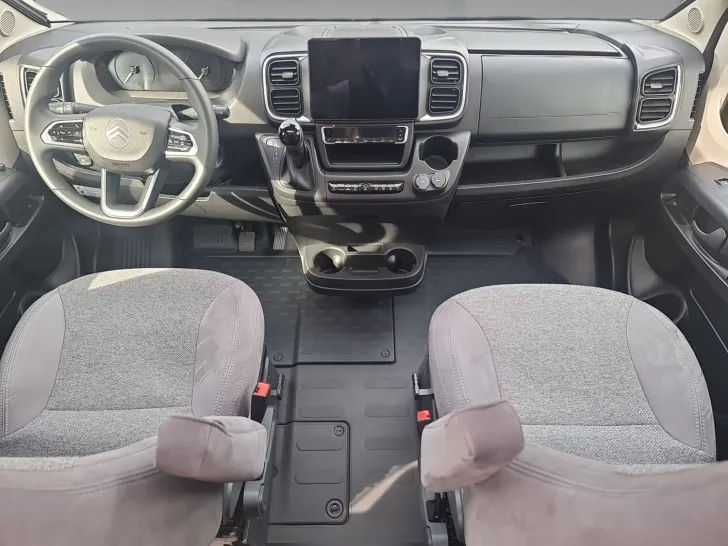 Fahrzeugbild Carado V 347 !!! Top‑Preis Garantie !!! #10