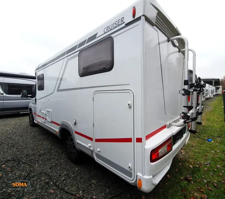 Fahrzeugbild LMC Cruiser V 646 G #4