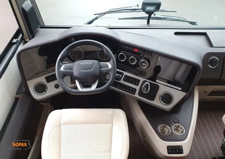 Fahrzeugbild Concorde Charisma 910 LI #6