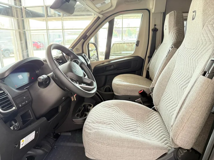 Fahrzeugbild Dethleffs Globetrail 640 HR Fiat #8