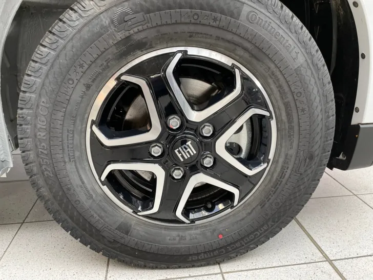 Fahrzeugbild Dethleffs Globetrail 640 HR Fiat #14