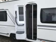 Fahrzeugbild Fendt Bianco Activ 550 SD 2000kg; Heckbad mit Dusche #4