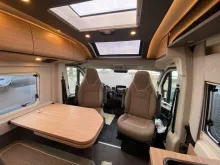 Fahrzeugbild Malibu Van First Class - Two Rooms 640 LE RB charming GT skyview #12
