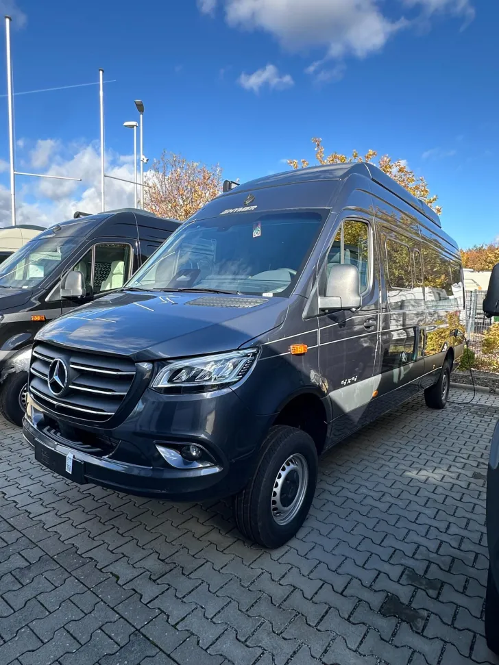 Fahrzeugbild Hymer Grand Canyon S 700 GCS700 mit Schlafdach #1