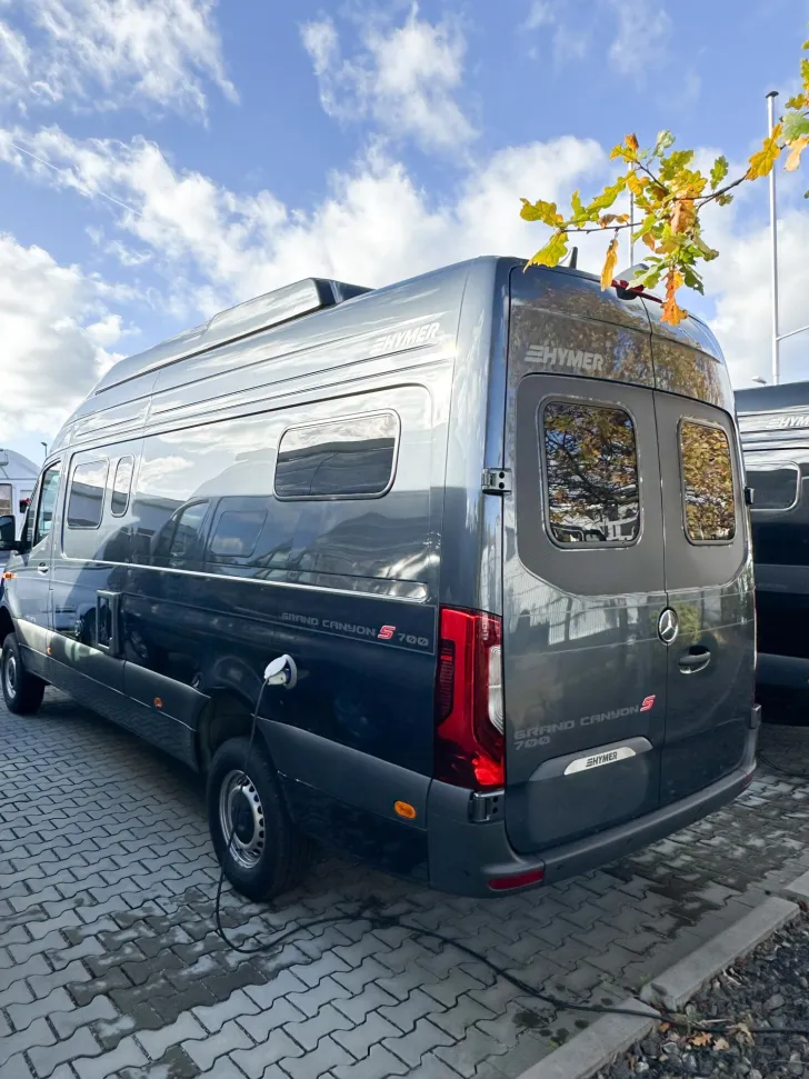 Fahrzeugbild Hymer Grand Canyon S 700 GCS700 mit Schlafdach #4