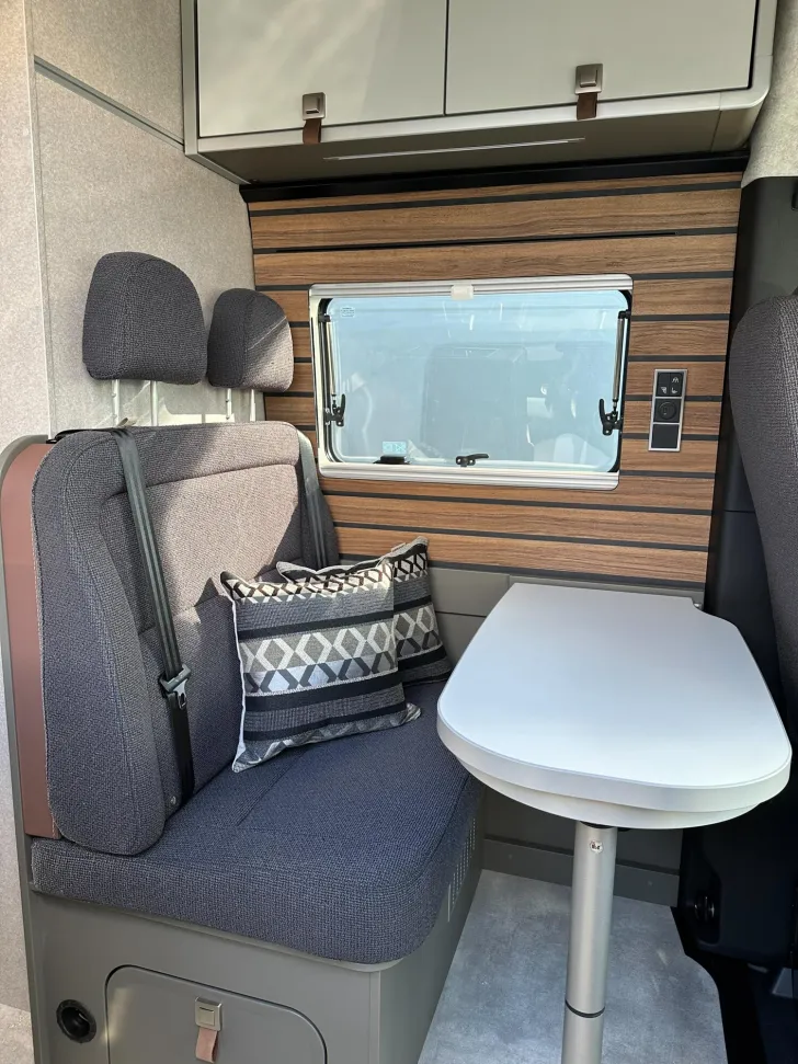 Fahrzeugbild Hymer Grand Canyon S 700 GCS700 mit Schlafdach #12