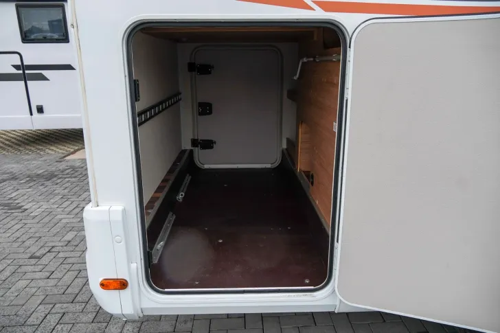 Fahrzeugbild Weinsberg Edition Pepper 600 MEG Hubstützen*3xSolar*SAT*TV #9