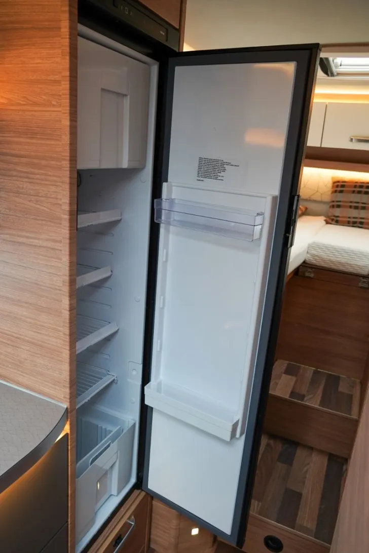 Fahrzeugbild Weinsberg Edition Pepper 600 MEG Hubstützen*3xSolar*SAT*TV #16
