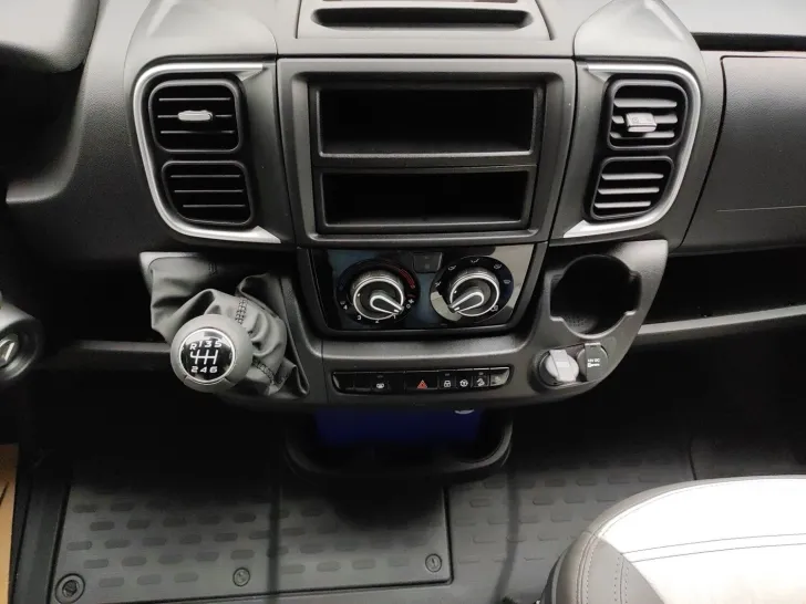 Fahrzeugbild Sunlight Adventure T 68 !!! Sie sparen 8.863,- !!! #9