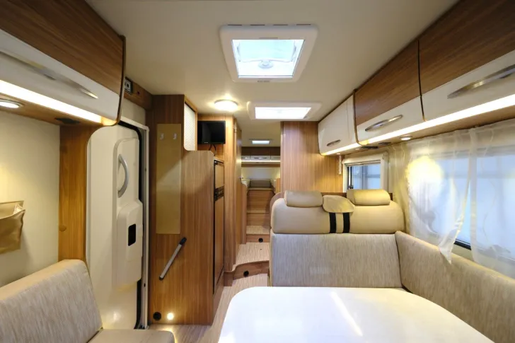 Fahrzeugbild Carado T 447/1.Hand/Einzelbetten/Klima/Solar/Garage #8