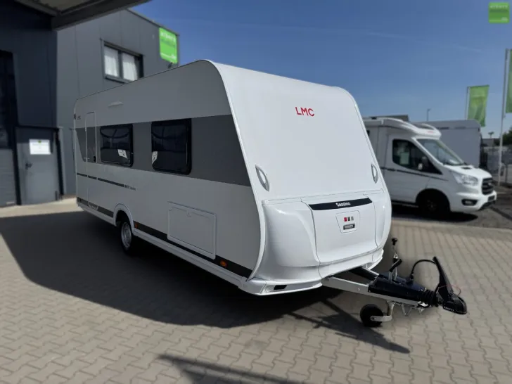 Fahrzeugbild LMC Sassino 450 D XXL-Bett 157x200cm 1500kg #1