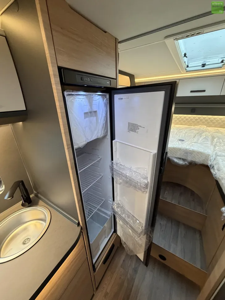 Fahrzeugbild Knaus L!VE TI PLATINUM SELECTION 650 MEG ACC TV 2026 #17