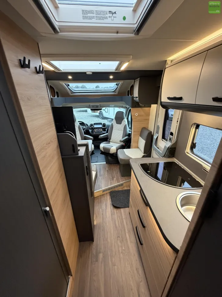 Fahrzeugbild Knaus L!VE TI PLATINUM SELECTION 650 MEG ACC TV 2026 #24