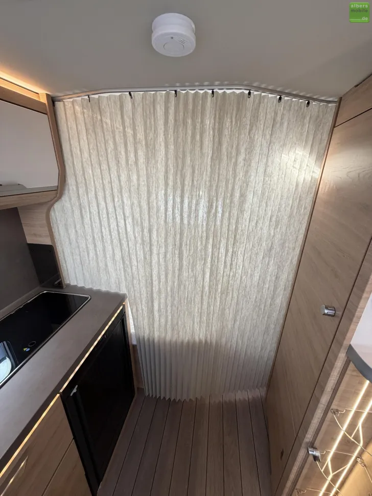 Fahrzeugbild Knaus Südwind 450 FU Black Selection 1700kg 2026 #26