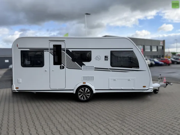 Fahrzeugbild Knaus Südwind BLACK SELECTION 460 EU Einzelbetten 2026 #3