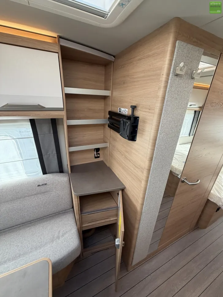 Fahrzeugbild Knaus Südwind BLACK SELECTION 460 EU Einzelbetten 2026 #21