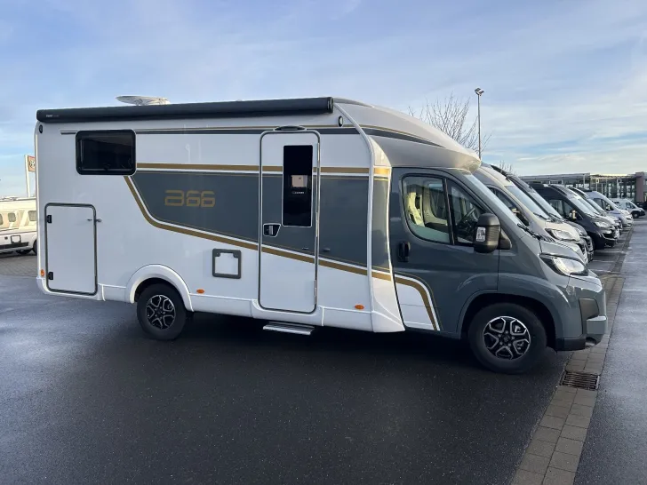 Fahrzeugbild Bürstner Lyseo TD 690 G B66 #7