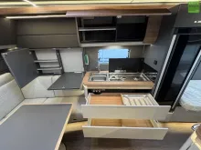 Fahrzeugbild Knaus Azur 500 EU 2000kg - Jetzt 7.209 Euro sparen! #15
