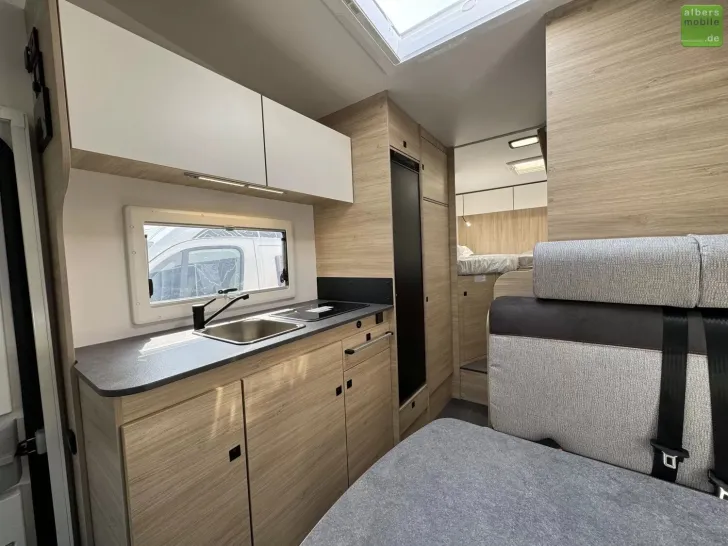 Fahrzeugbild Challenger Alkoven C387 Start Edition 6 Schlafplätze Solar #13