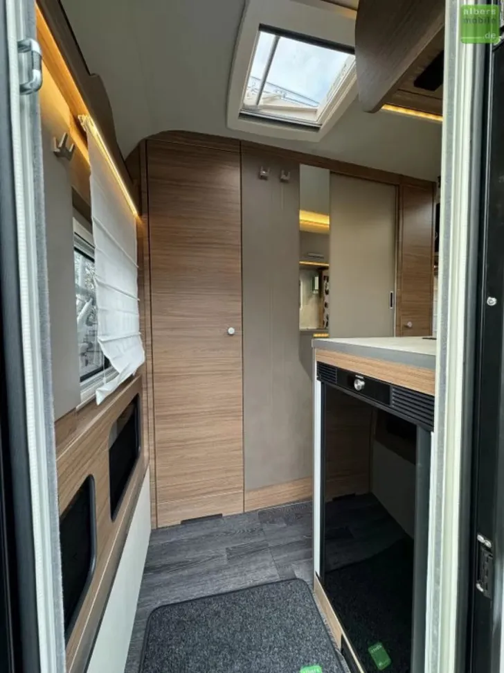 Fahrzeugbild Knaus Tourer Van 500 LT VANSATION SAT TV Thule Lift #9