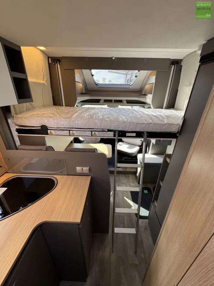Fahrzeugbild LMC Tourer Lift H 664 G Automatik Navi Einzelbetten #22