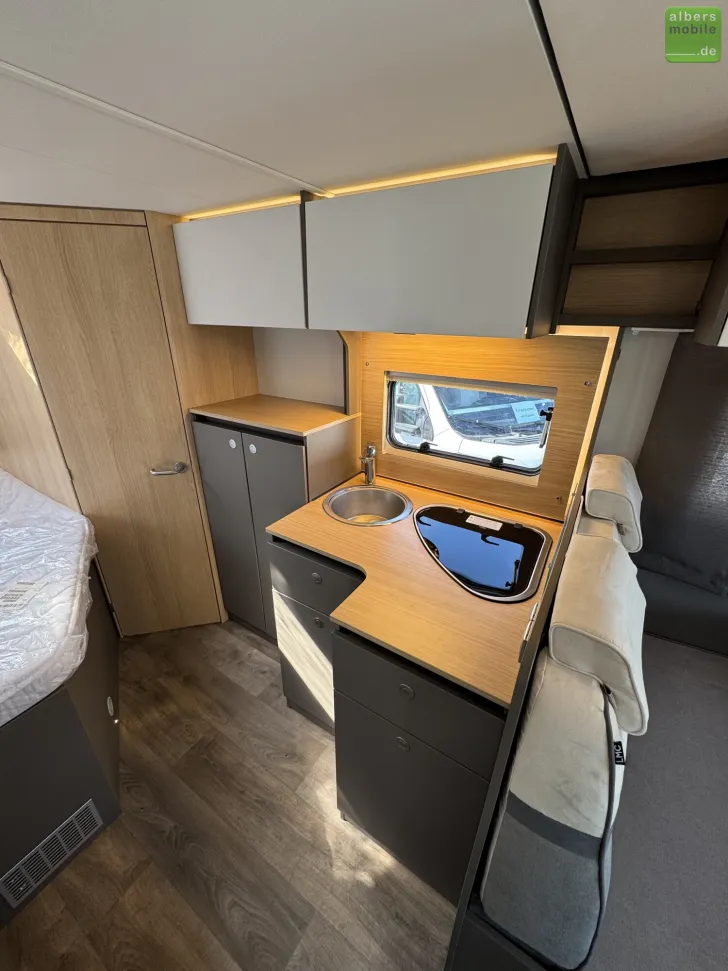 Fahrzeugbild LMC Tourer Lift H 630 Hubbett Französisches Bett #12