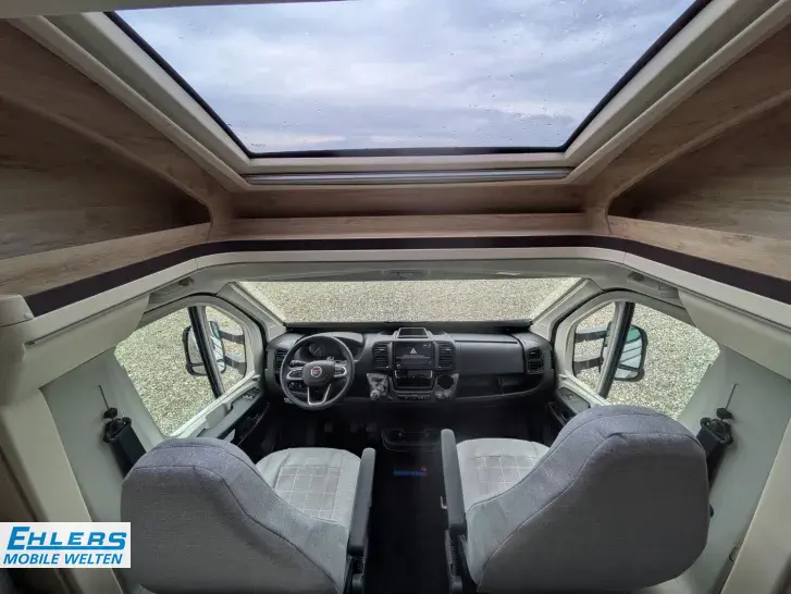 Fahrzeugbild Eura Mobil Profila RS PRS 695 HB 140PS/Navi/Klima/Alu/ Radträger/Dachklima #6