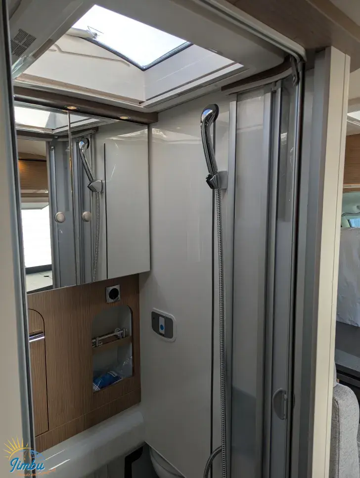Fahrzeugbild Malibu Van Compact 600 LE 140 PS / Automatik, 141 - 2322 #12