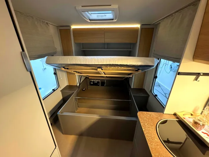 Fahrzeugbild Bürstner B66 485 TS 1800KG|DUSCHE|KOMFORT-AUSSTATTUNG #13