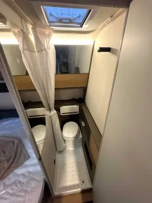 Fahrzeugbild Bürstner B66 480 TK DUSCHE|STOCKBETT|HECKGARAGE #16