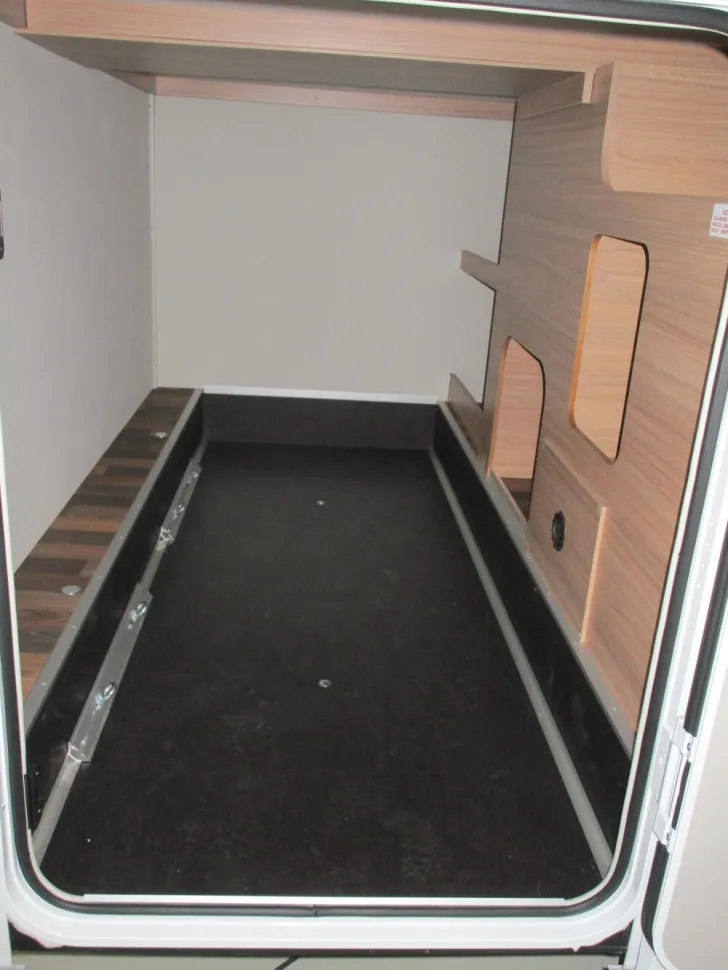 Fahrzeugbild Weinsberg CaraCore 650 MEG #4