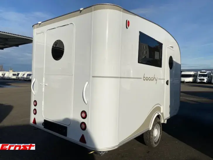 Fahrzeugbild Hobby Beachy 360 #1